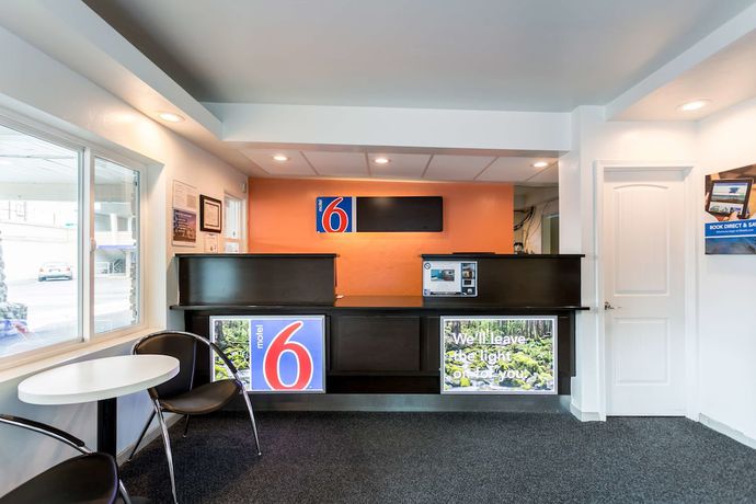 Imagen de los interiores del Hotel Motel 6 Missoula, Mt - University. Foto 20