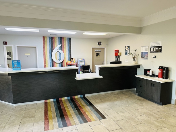 Imagen de los interiores del Hotel Motel 6 Mobile, AL &ndash; Airport Blvd. Foto 14
