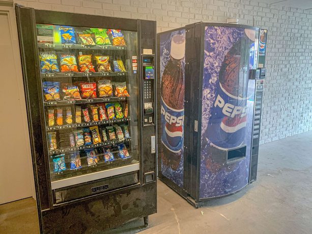 Imagen del bar/restaurante del Hotel Motel 6 Morgantown, Wv. Foto 5