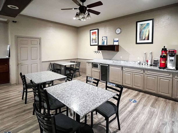 Imagen de los interiores del Hotel Motel 6 Nacogdoches Tx. Foto 18