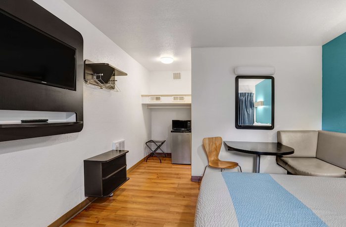 Imagen de la habitación del Hotel Motel 6 Napa, CA. Foto 16