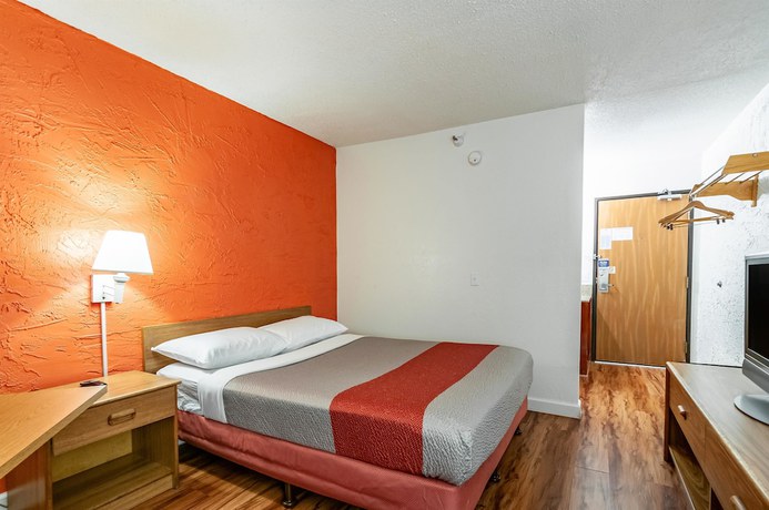 Imagen de la habitación del Hotel Motel 6 Naperville, Il. Foto 7
