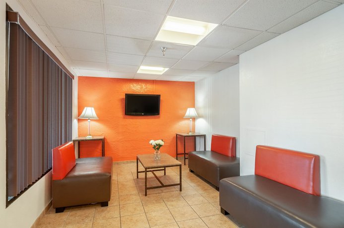 Imagen de los interiores del Hotel Motel 6 Naperville, Il. Foto 20