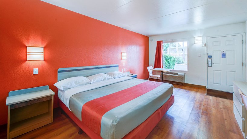 Imagen de la habitación del Hotel Motel 6 Norfolk, Va. Foto 10