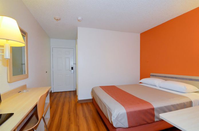 Imagen de la habitación del Hotel Motel 6 North Palm Springs, CA - North. Foto 13