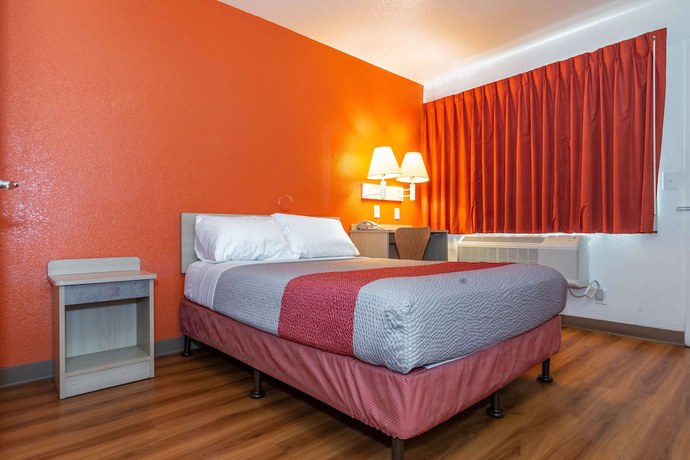 Imagen de la habitación del Hotel Motel 6 Palm Springs, CA - East - Palm Canyon. Foto 10