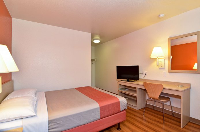 Imagen de la habitación del Hotel Motel 6 Palm Springs, CA - East - Palm Canyon. Foto 14