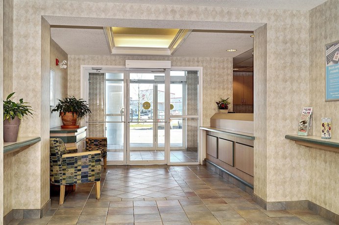 Imagen de los interiores del Hotel Motel 6 Peterborough, ON. Foto 15