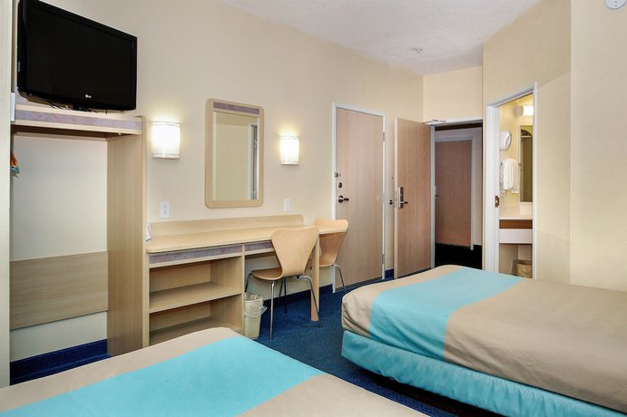 Imagen de la habitación del Hotel Motel 6 Peterborough, ON. Foto 5