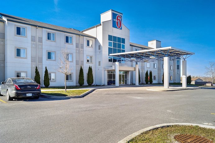 Imagen general del Hotel Motel 6 Peterborough, ON. Foto 1
