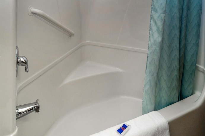 Imagen de la habitación del Hotel Motel 6 Peterborough, ON. Foto 9