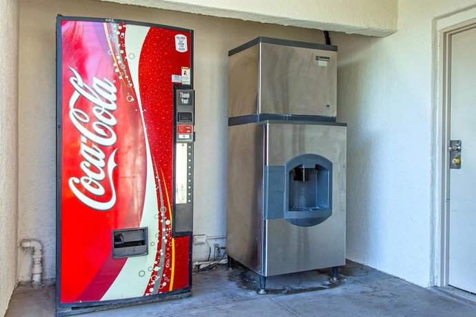 Imagen de los interiores del Hotel Motel 6 Phoenix, AZ - Airport - 24th Street. Foto 11