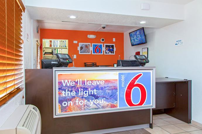 Imagen de los interiores del Hotel Motel 6 Phoenix, AZ - Airport - 24th Street. Foto 12