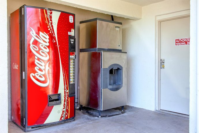 Imagen de los interiores del Hotel Motel 6 Phoenix, AZ - Airport - 24th Street. Foto 15