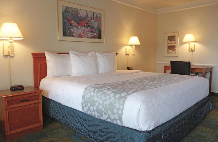 Imagen de la habitación del Hotel Motel 6 Phoenix, AZ - Midtown. Foto 4