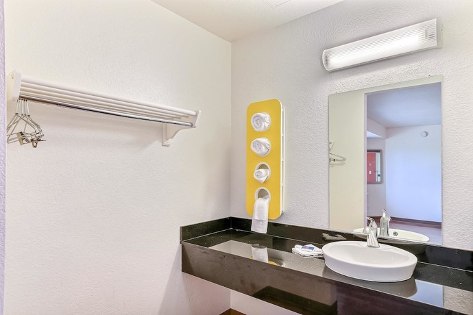 Imagen de la habitación del Hotel Motel 6 Pinole, CA. Foto 4