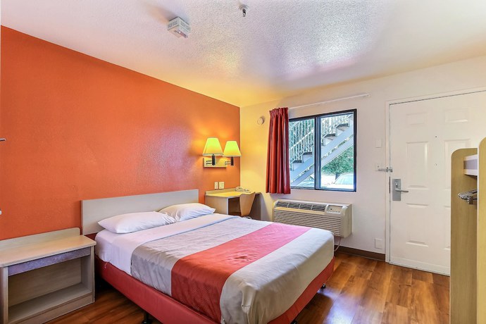 Imagen de la habitación del Hotel Motel 6 Pinole, CA. Foto 9