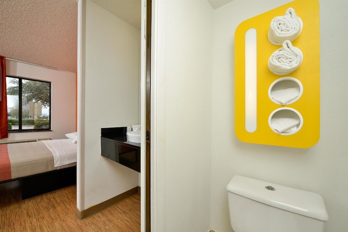 Imagen de la habitación del Hotel Motel 6 Plano, Tx - West - Frisco. Foto 9