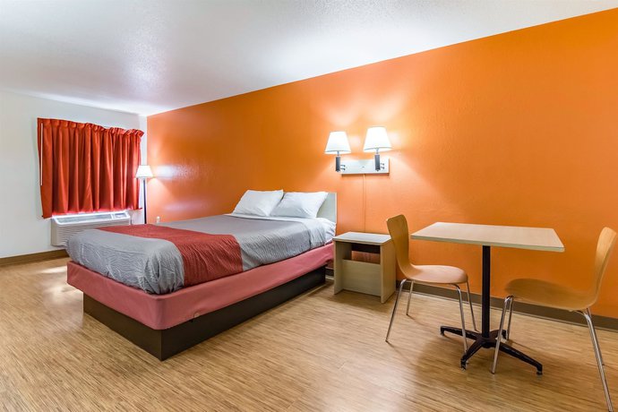 Imagen de la habitación del Hotel Motel 6 Raleigh, NC - Cary. Foto 7