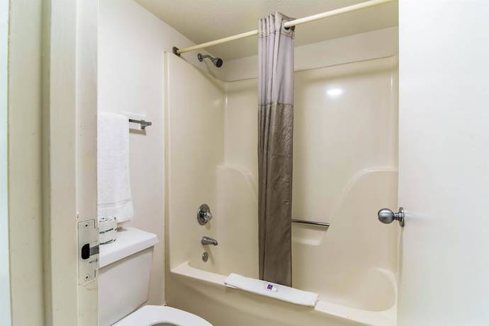 Imagen de la habitación del Hotel Motel 6 Raleigh, NC - Cary. Foto 13
