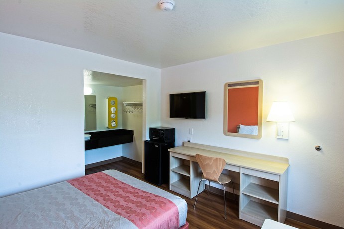 Imagen de la habitación del Hotel Motel 6 Redding, CA - South. Foto 3