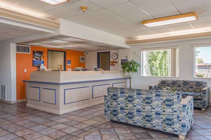 Imagen de los interiores del Hotel Motel 6 Redmond, Or. Foto 17