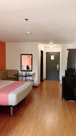 Imagen de la habitación del Hotel Motel 6 Regina, Sk. Foto 17