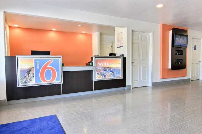 Imagen de los interiores del Hotel Motel 6 Rockport, Tx. Foto 17