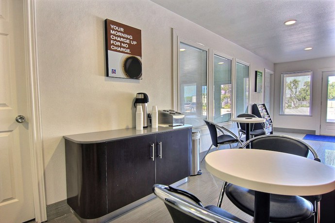 Imagen de los interiores del Hotel Motel 6 Rockport, Tx. Foto 19