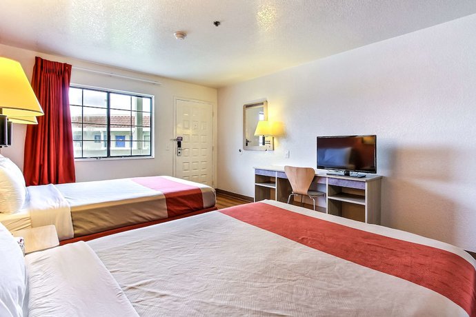 Imagen de la habitación del Hotel Motel 6 Salinas, CA - North Monterey Area. Foto 13
