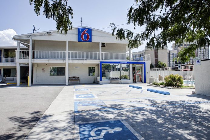 Imagen de los exteriores del Hotel Motel 6 Salt Lake City, UT - Downtown. Foto 14