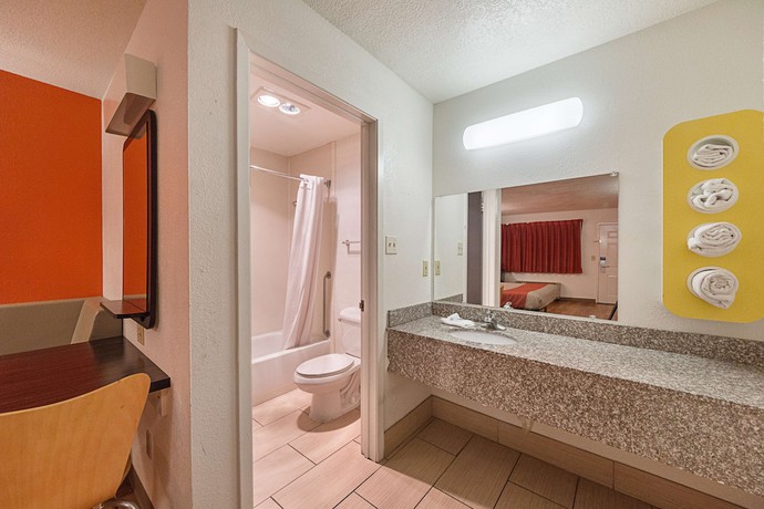 Imagen de la habitación del Hotel Motel 6 San Antonio, Tx - Fiesta Trails. Foto 4