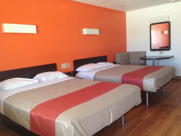 Imagen de la habitación del Hotel Motel 6 San Antonio, Tx - Fiesta Trails. Foto 8