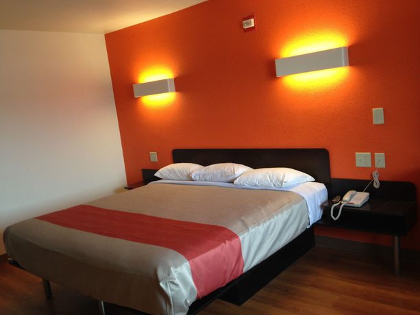 Imagen de la habitación del Hotel Motel 6 San Antonio, Tx - Fiesta Trails. Foto 10