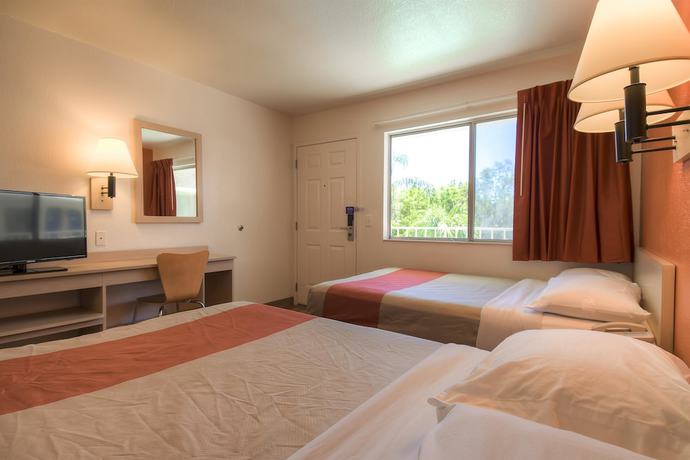 Imagen de la habitación del Hotel Motel 6 San Bernardino, CA - North. Foto 3