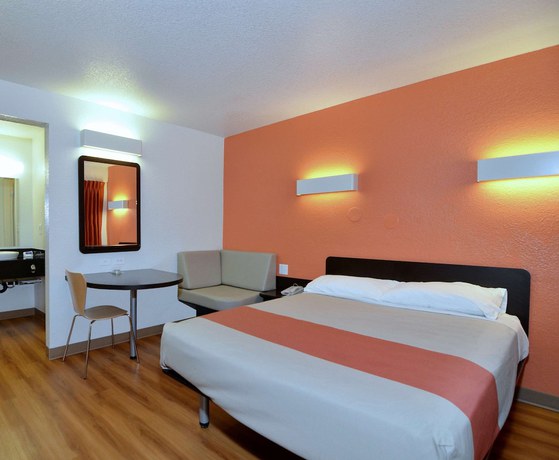 Imagen de la habitación del Hotel Motel 6 Simi Valley, CA. Foto 2