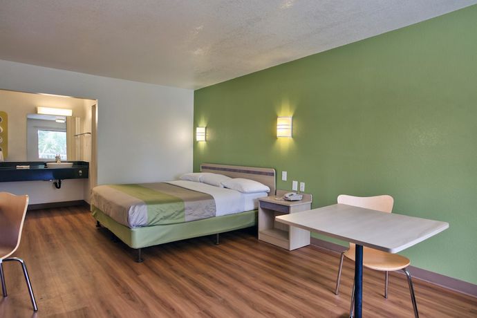 Imagen de la habitación del Hotel Motel 6 Tallahassee, FL - Downtown. Foto 4