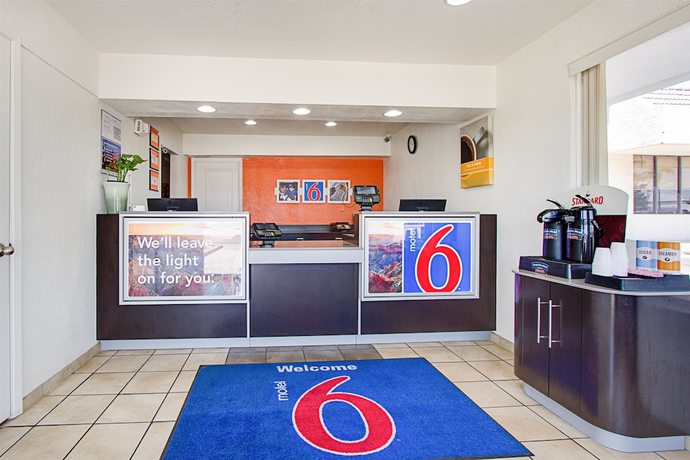 Imagen de los interiores del Hotel Motel 6 Tempe, AZ - Scottsdale South. Foto 17