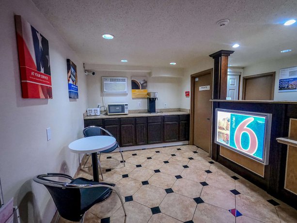 Imagen de los interiores del Hotel Motel 6 Toms River, NJ - Near Seaside Heights. Foto 17