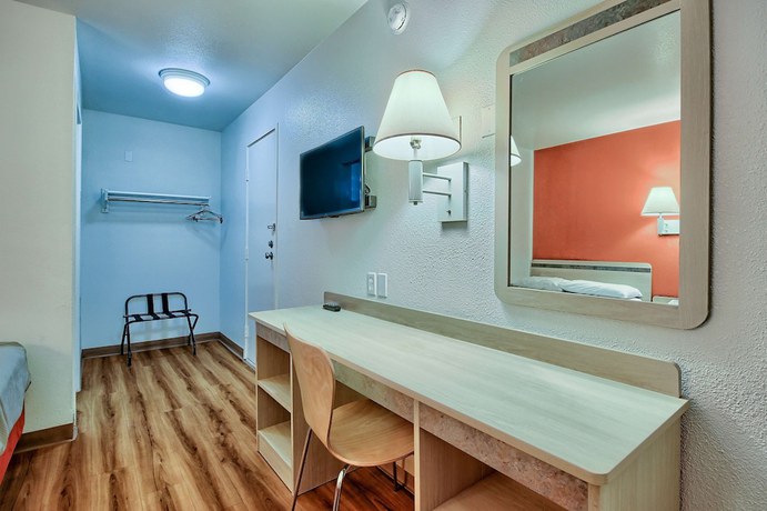 Imagen de la habitación del Hotel Motel 6 Tulare, CA. Foto 7