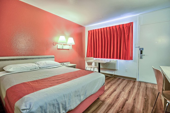Imagen de la habitación del Hotel Motel 6 Tulare, CA. Foto 8