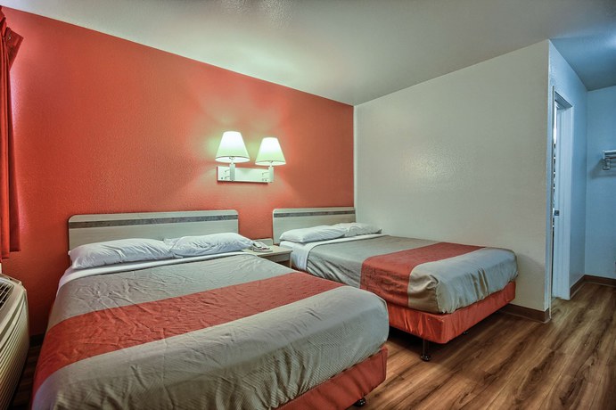 Imagen de la habitación del Hotel Motel 6 Tulare, CA. Foto 12