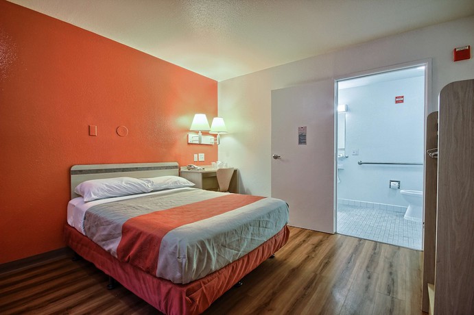 Imagen de la habitación del Hotel Motel 6 Tulare, CA. Foto 18