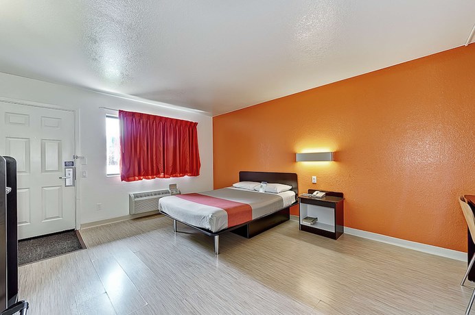 Imagen de la habitación del Hotel Motel 6 Villa Park, Il - Chicago West. Foto 3