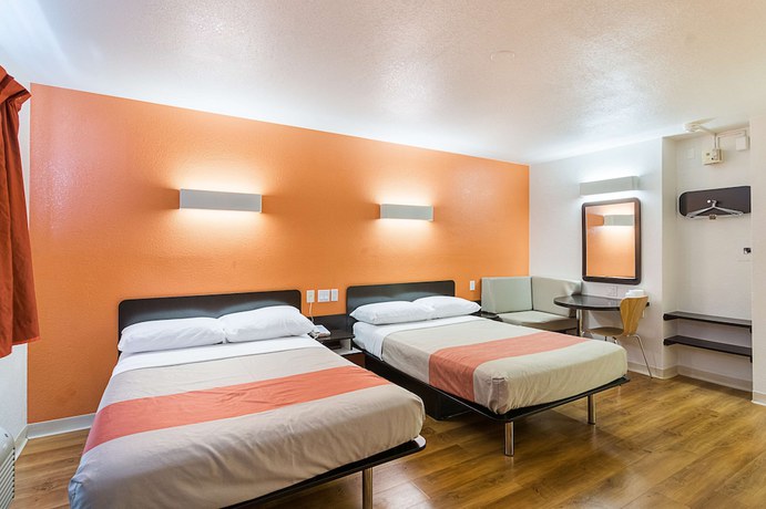 Imagen de la habitación del Hotel Motel 6 Villa Park, Il - Chicago West. Foto 9