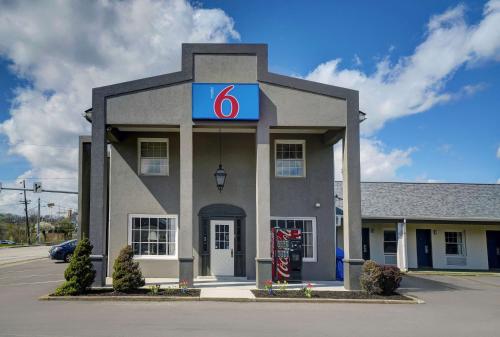 Imagen general del Hotel Motel 6 Washington, PA. Foto 2