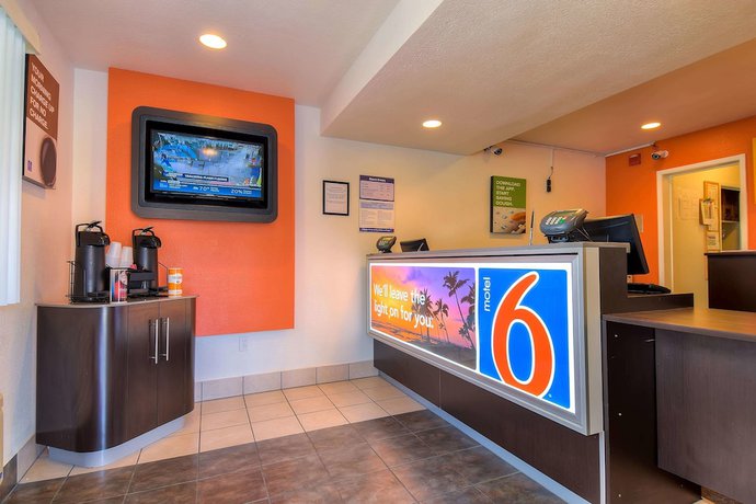 Imagen de los interiores del Hotel Motel 6 Westminster South - Long Beach. Foto 17