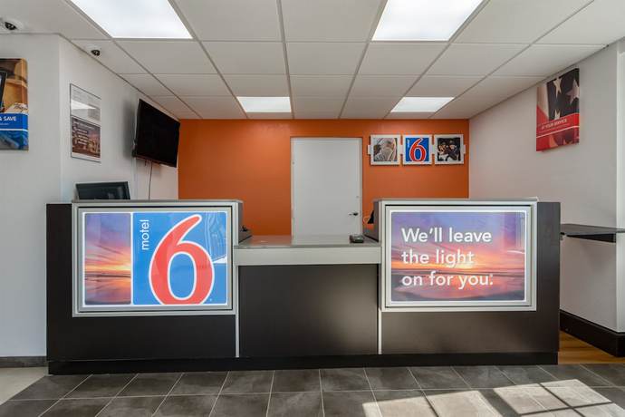 Imagen de los interiores del Hotel Motel 6 White, GA - Cartersville. Foto 18