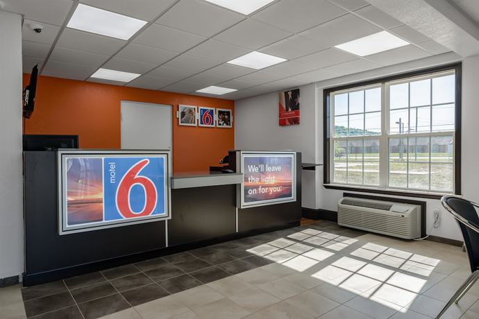 Imagen de los interiores del Hotel Motel 6 White, GA - Cartersville. Foto 20