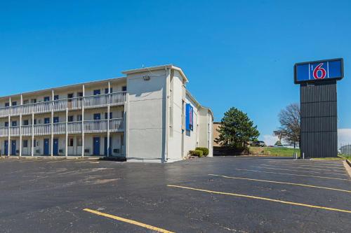 Imagen general del Hotel Motel 6-Blue Springs, MO. Foto 5